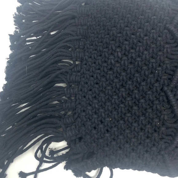 Danielle Nicole Macrame Fringe Tassel Wooden Handle Crossbody Bag in Black - Picture 6 of 10